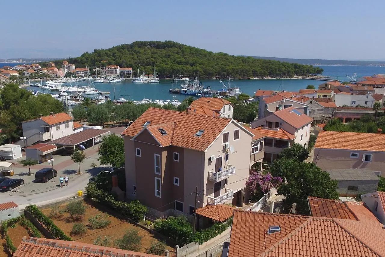 Apartments By The Sea Kukljica, Ugljan - 8253 location